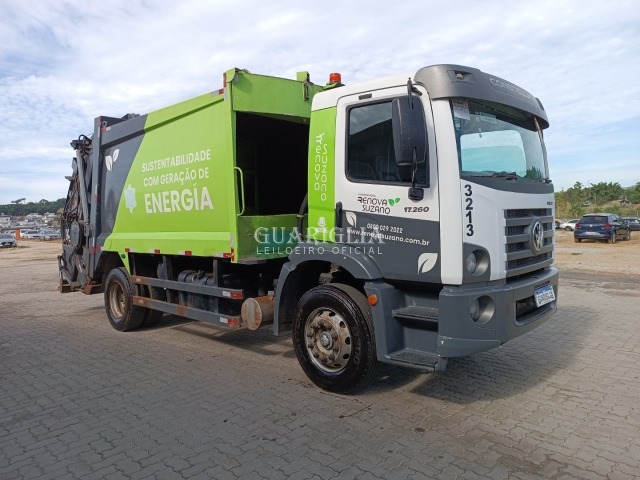 VOLKSWAGEN/17.260 CRM 4X2 - F*****2 - 2022 - 2023 - DIESEL